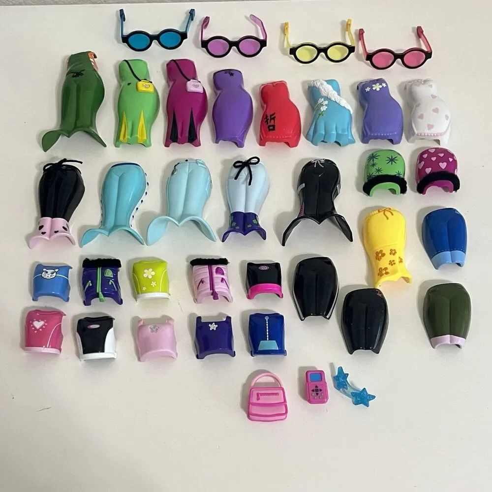 Vintage Mattel Diva Starz Doll Clothes and Accessories Lot 37 Pieces